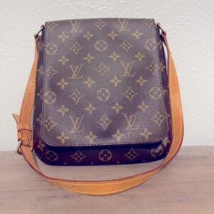 Louis Vuitton Musette Salsa PM